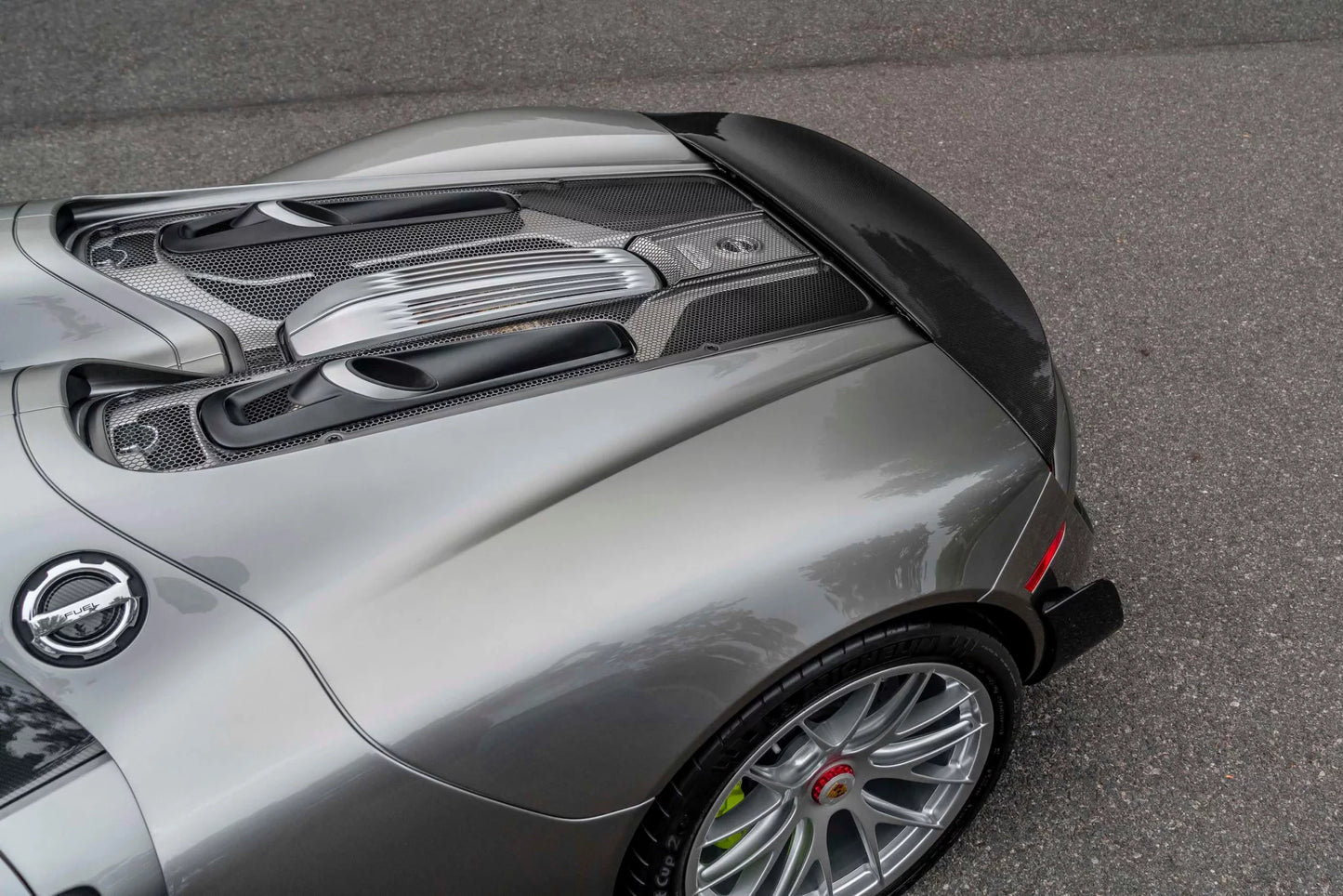 Super Gloss 918 Liquid Metal Silver Vinyl Wrap