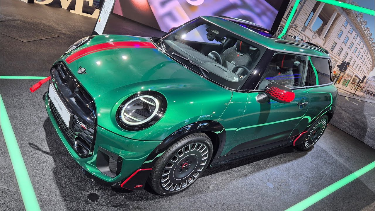 Super Gloss British Racing Green Vinyl Wrap