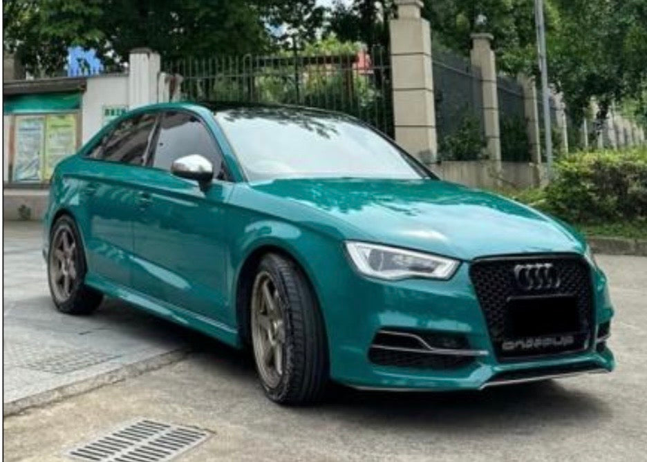 Super Gloss Audi Racing Green Gloss